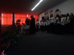 IMG-38cbcbda9eaf7c79adaddb14056017e8-V.jpg